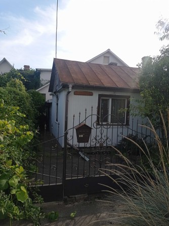 Продам будинок в м.ківерці в центрі міста - фото 1