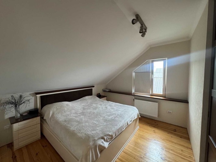 Ціна знижена! Пів будинку на два окремі входи - фото 1