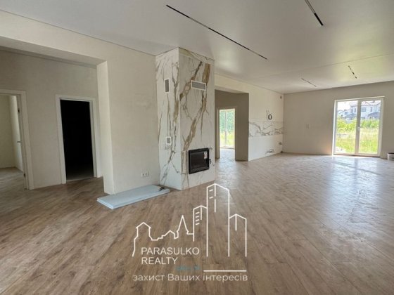 Продам Сучасний будинок з ремонтом під ключ Кам'янець-Подільський