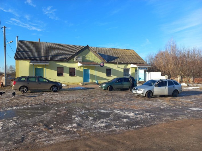 Продается кафе и готовый торговый бизнес - фото 1