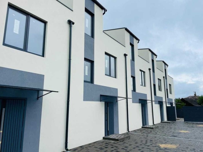 Продам Таун в Коцюбинському топ якості! 5хв до метро Академмістечко - фото 1