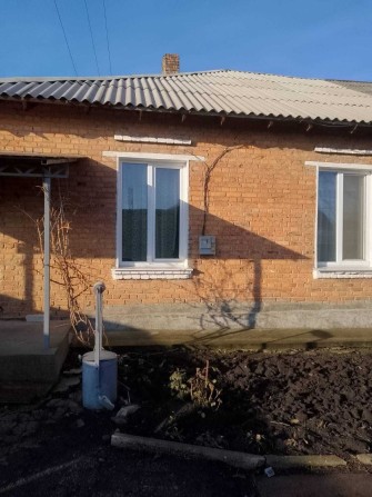 Продам дом в Лозовой - фото 1