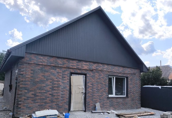 Будинок новострой - фото 1