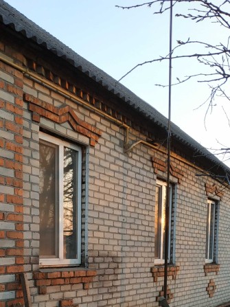 Продам дом в Мерефе - фото 1