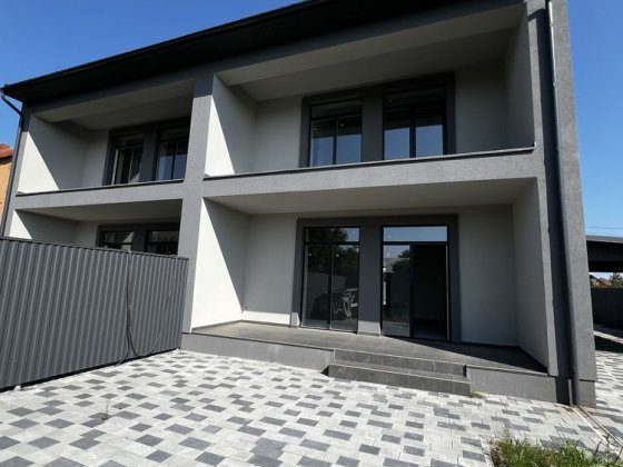 Мукачево ( павшино) Продаж котеджа, танхауса Мукачево