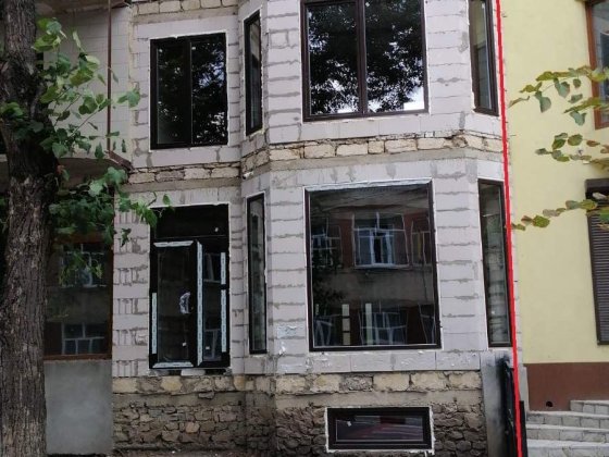 Продам частину будинка. Вул.Київська,41. Могилев-Подольский