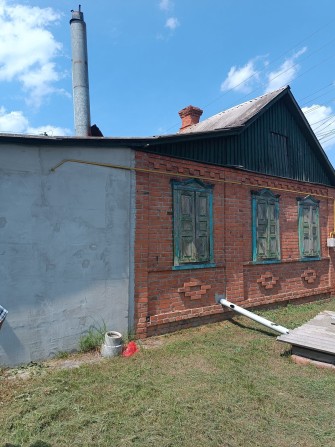 Продам дом Мерефа в  2 мин рынок - фото 1