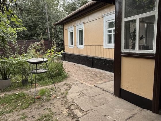 Продам будинок по вул. Космонавтів Ніжин