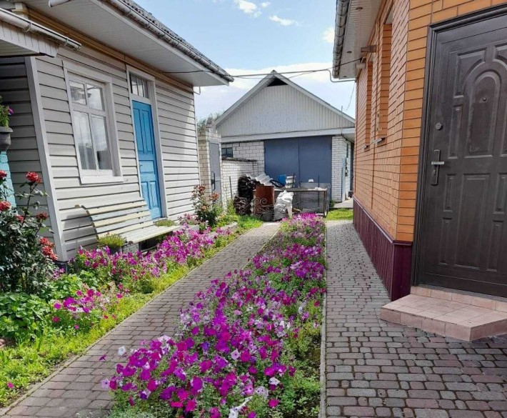 Продам будинок на два входи, центр міста - фото 1