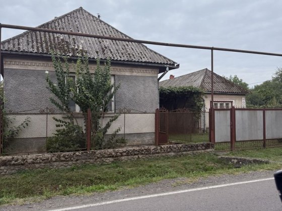 Продається будинок з пристройкою Мукачево
