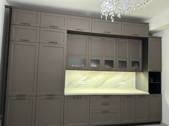 Продається з ремонтом в центрі города в чеському будинку квартира - фото 1