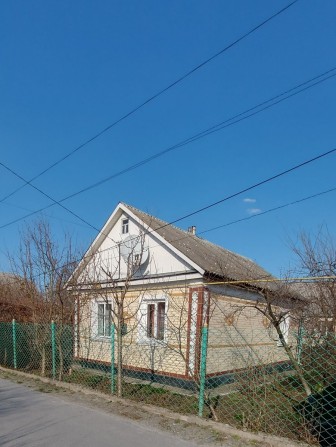 Продається будинок в м. Звягель р-н ринок Урожай - фото 1