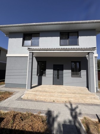 Приватний будинок - фото 1