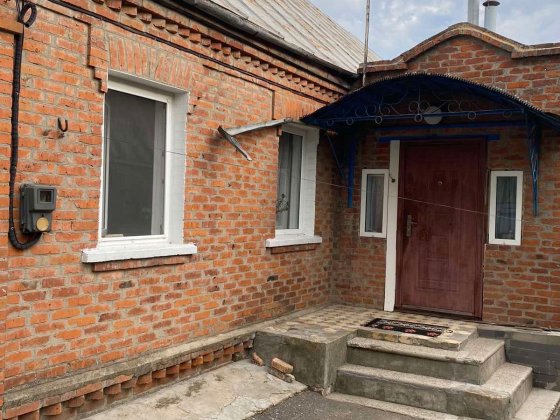 Продам будинок в м. Ромни (район 5 школи) Ромни