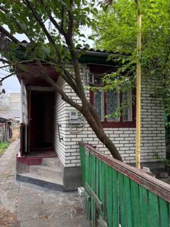 Продається будинок в центрі м. Славута - фото 1