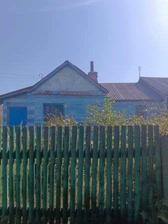 Продається частина будинку 68м2, 3 кімнати, 6 соток землі. - фото 1
