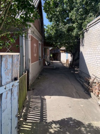 Продажа будинку - фото 1