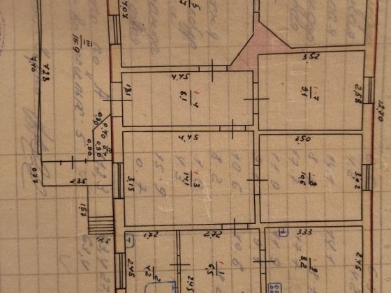 Продається будинок біля озера