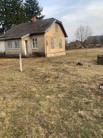 Продається Приватний Цегляний Будинок біля Стрия - фото 1