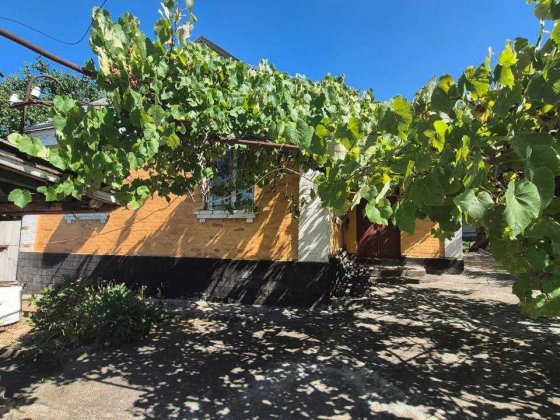 продам окремий цегляний будинок рн БабКп Умань