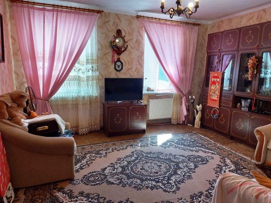 Продам дом со всеми удобствами недалеко от центра Чугуева Чугуев