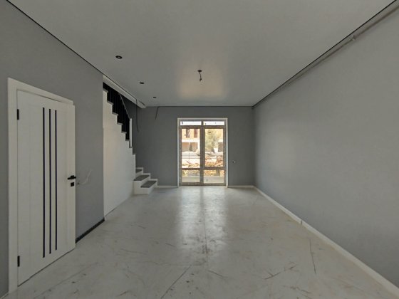 Продаж 2 поверхового таунхауса з ремонтом Стрижавка