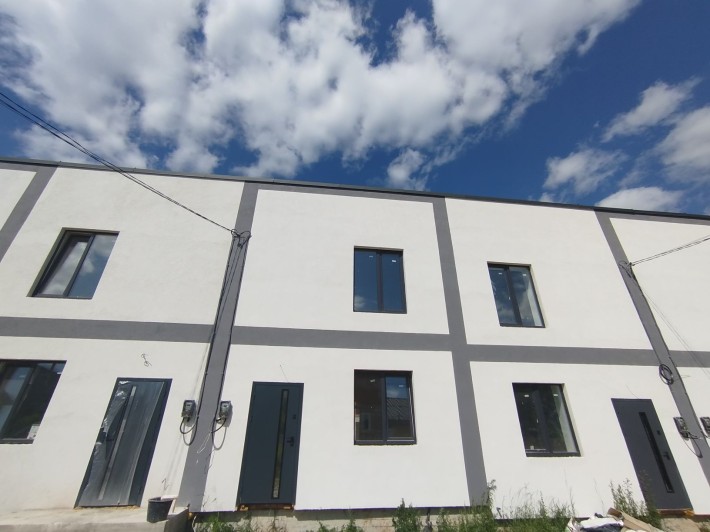 Продаж 2 поверхового таунхауса - фото 1