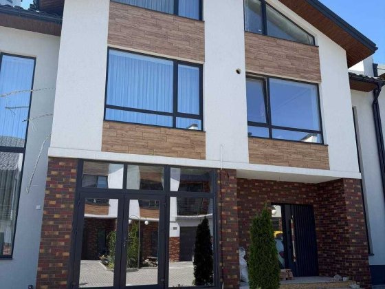 Продаж крутого таунхауса Виставка, Дендропарк Apple Park Хмельницький