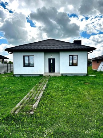 Будинок частково з ремонтом у Рованцях - фото 1