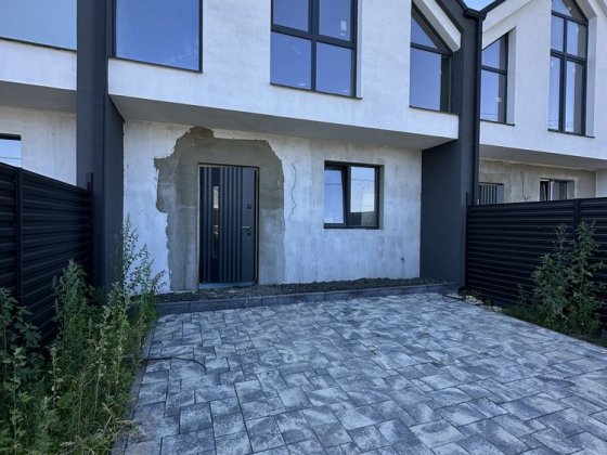 Продаж !!! Таунхаус !!! Рованці !!! Рованці