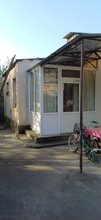 Продам затишний будинок 3кімнати+ділянка 9 соток, м. Підгороднє - фото 1