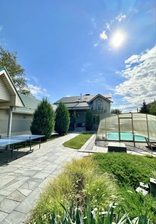 Продам шикарный дом 240м2 река бассейн баня Ермолаевка пгтСлобожанское - фото 1