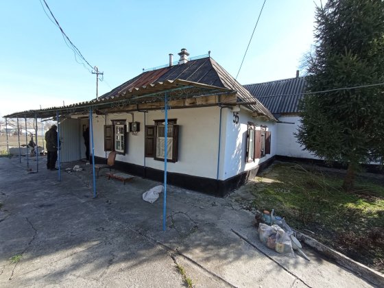 Продам дом с газовым отоплением в Подгородном