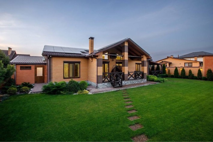 Продам дом Новоалександровка - фото 1