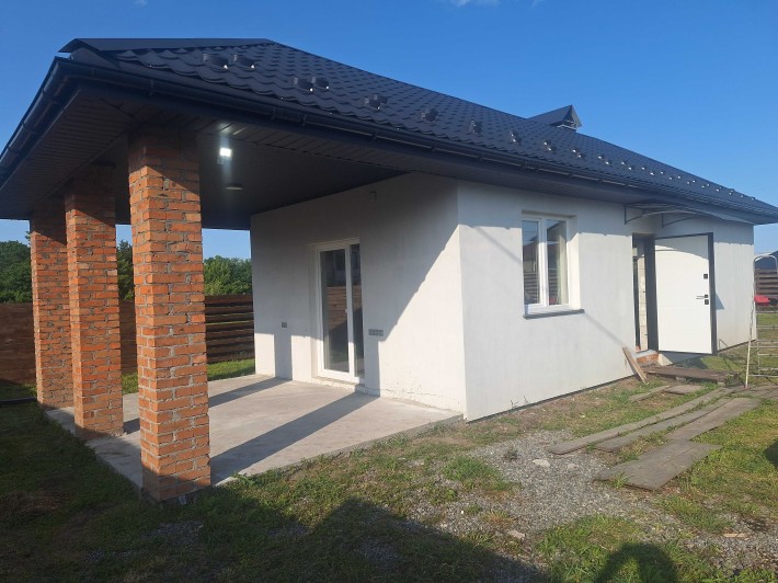 Продаж будинку в Станишівці - фото 1