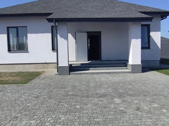 Будинок с. Зарічани Заречаны