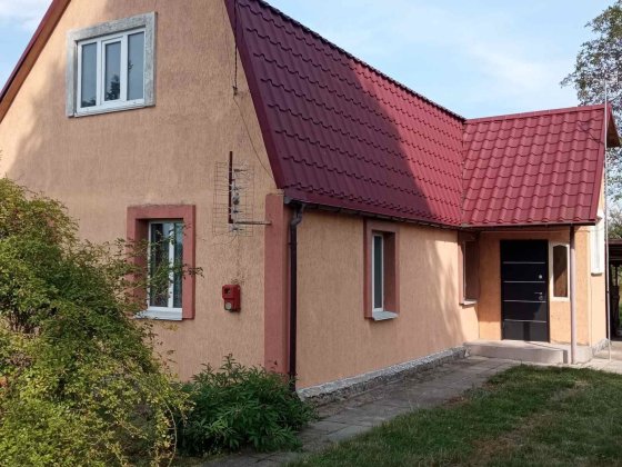 Приватний будинок смт. Черняхів Черняхов