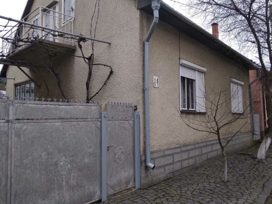 Дом в м.Тячів Тячев