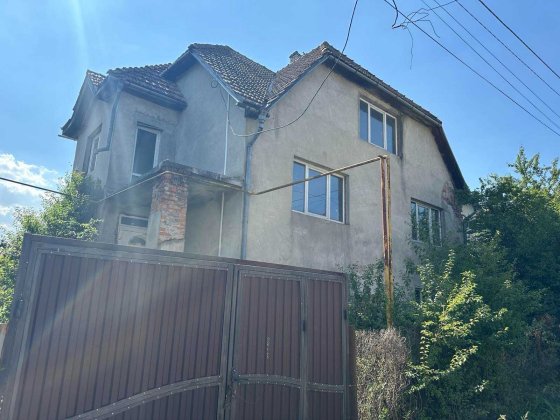 Продається будинок в м. Тячів Тячів
