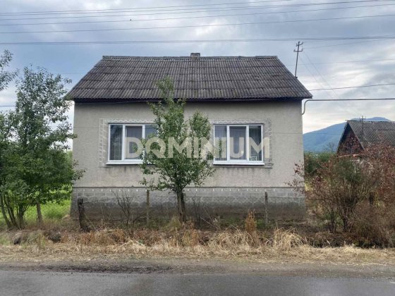 Продається будинок у с. Велятино Велятино