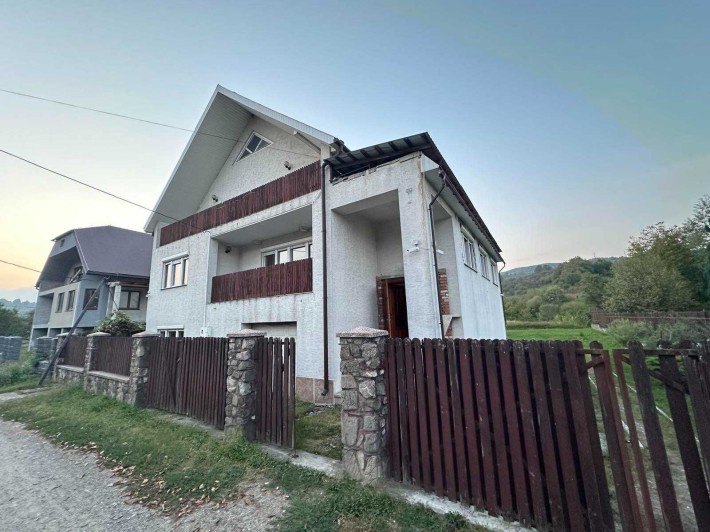 Продається будинок в смт. Великий Бичків - фото 1