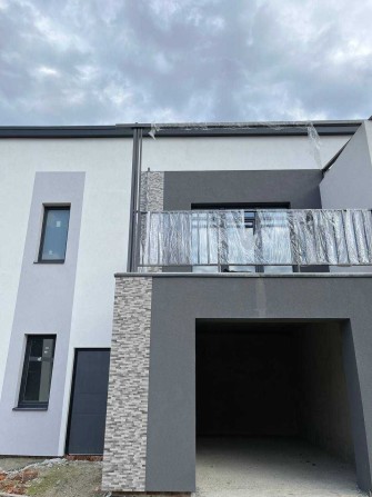 Продається таунхаус преміум-класу в Вовчинцях 174м2 - фото 1