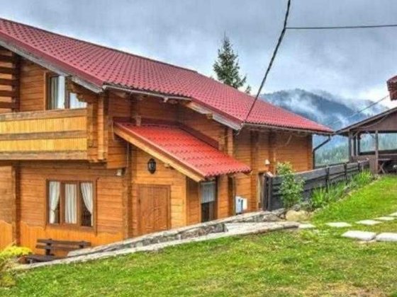 Продаж садиби в Яблуниці біля Буковелю – для душі та бізнесу Яблуница