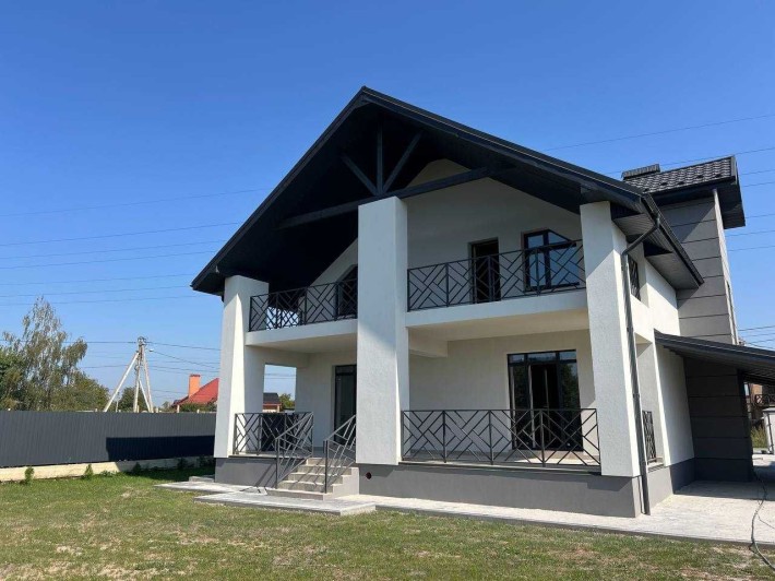Великий будинок в Крихівцях. Міські комунікації. 7сот землі - фото 1