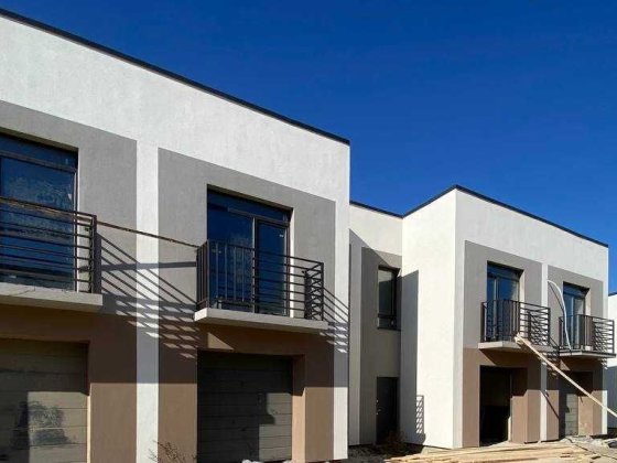 Готовий до ремонту будинок (таунхаус №4) 135 м2/Гараж, огорожа/ГАЗ Криховцы