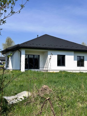 Сучасний будинок 150м² у Драгомирчанах простора ділянка, гараж, тераса - фото 1