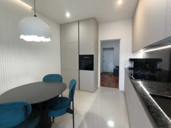 Продаю  Дуплекс з ремонтом Чукаловка