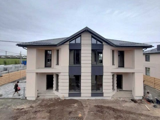 Без комісії, цегляний дуплекс площею 130 кв.м., ділянка 2,3 сотки Крюковщина