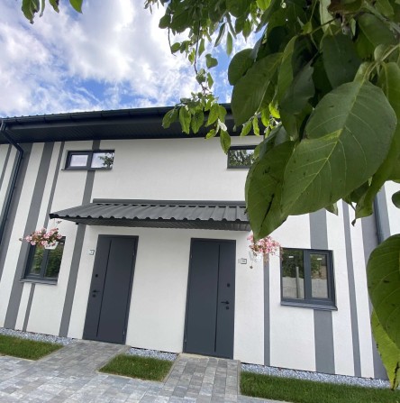 Компактний таунхаус з виходом у свій двір — затишок і тиша поруч - фото 1