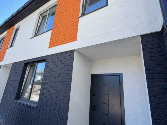 Продаж просторого таунхауса у Ворзелі Ворзель